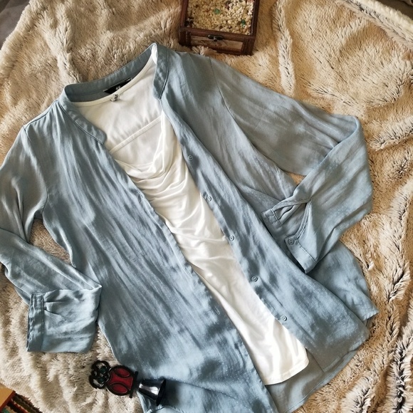H&M Button down Womans Small - Picture 6 of 7
